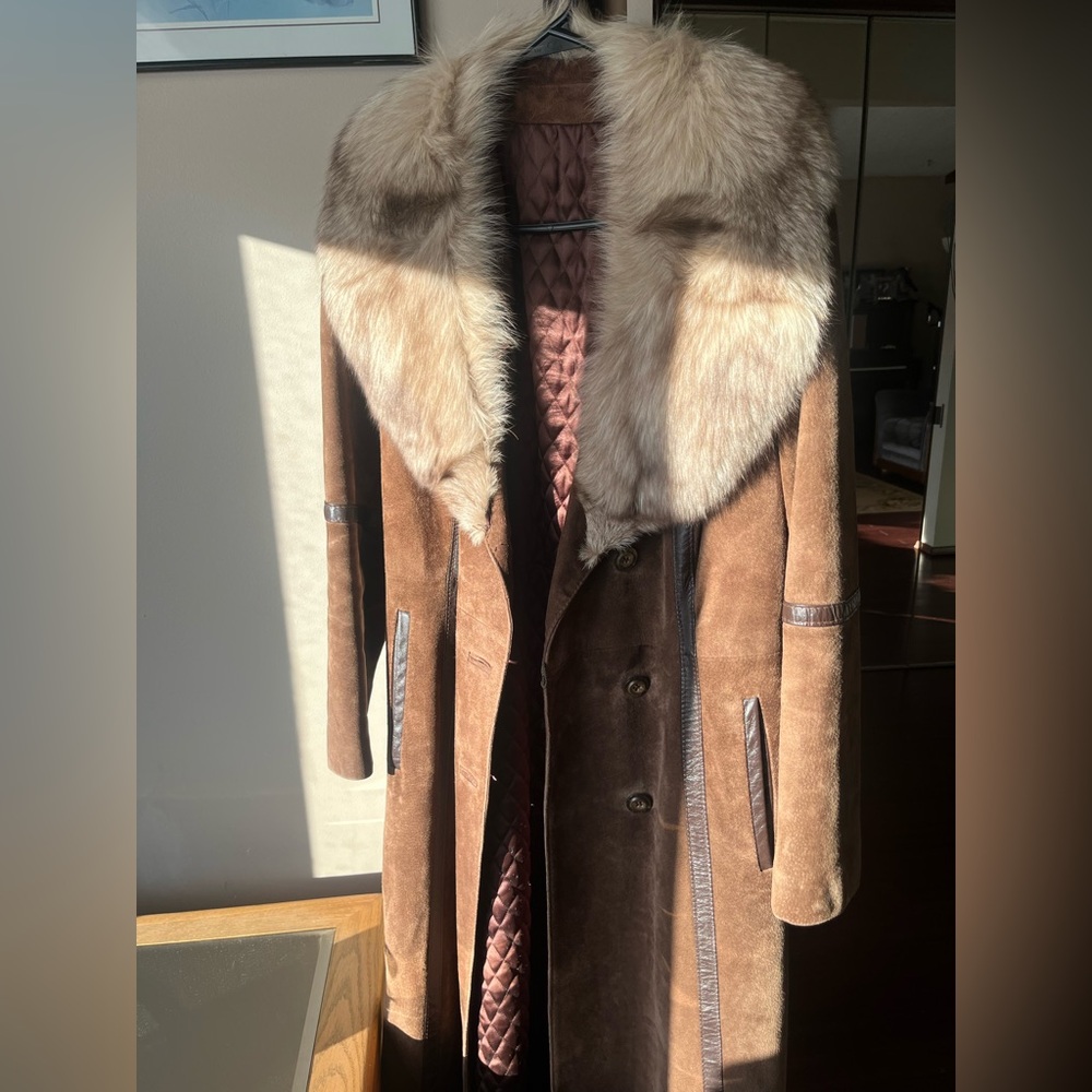 All leather women’s coat: Cow Suede leather
